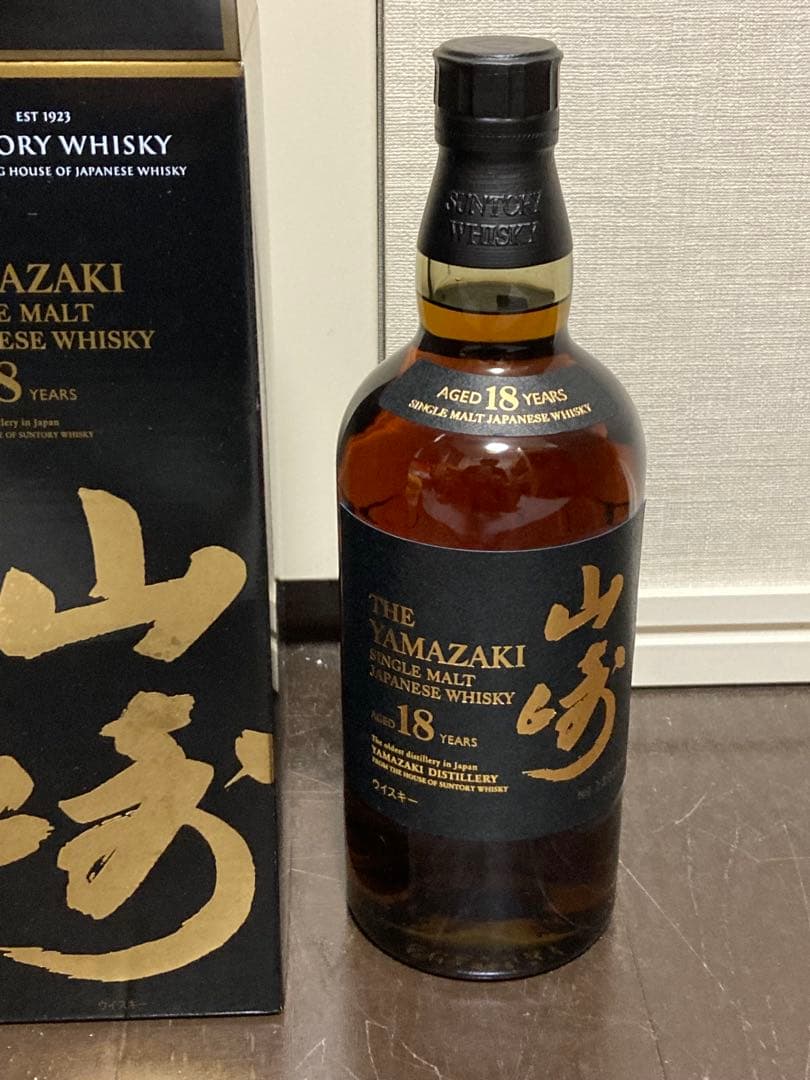 サントリー 山崎18年 カートン付 ウイスキー