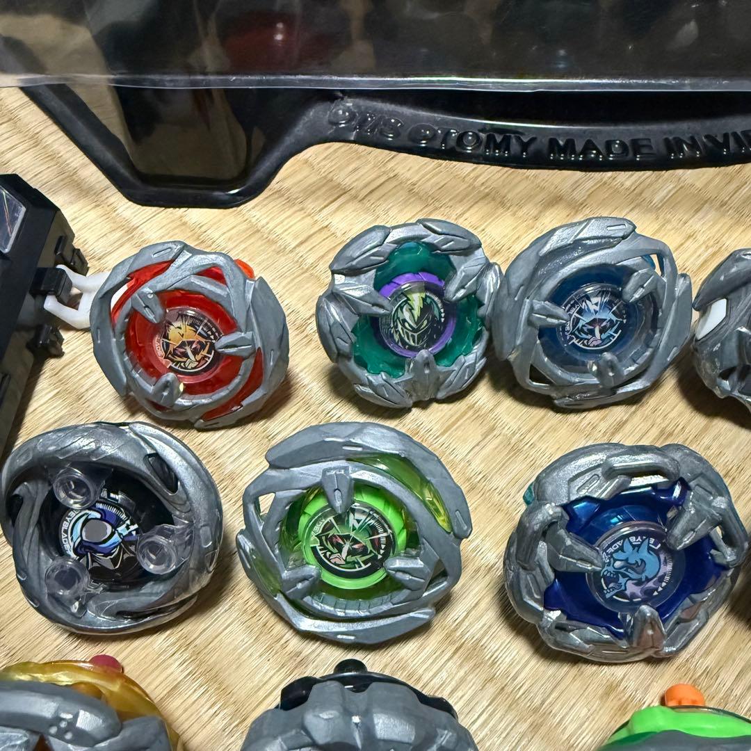 ベイブレードX引退品ベイ31個フルセットまとめ売り本日23:59まで値下