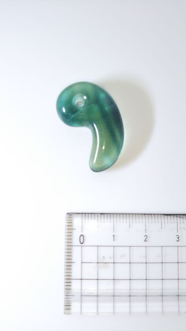 【早い者勝ち】 美品 勾玉 パワーストーン 波動