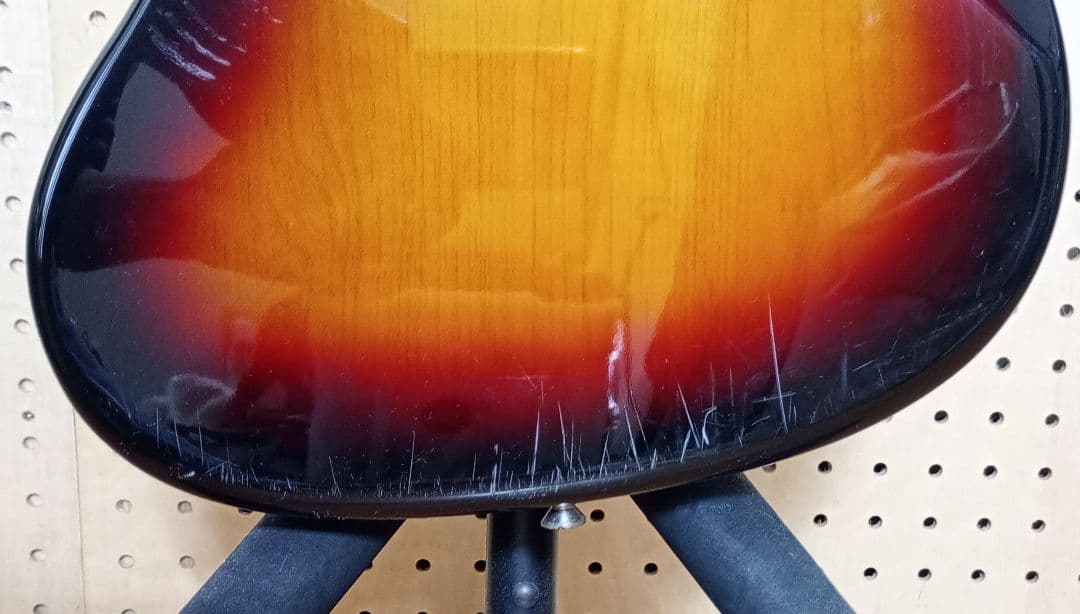 Compact Bass サンバースト イケベ楽器 JBタイプ