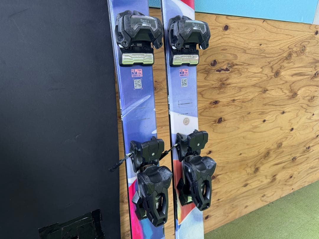 ARMADA ARV 84 フリースタイルスキー