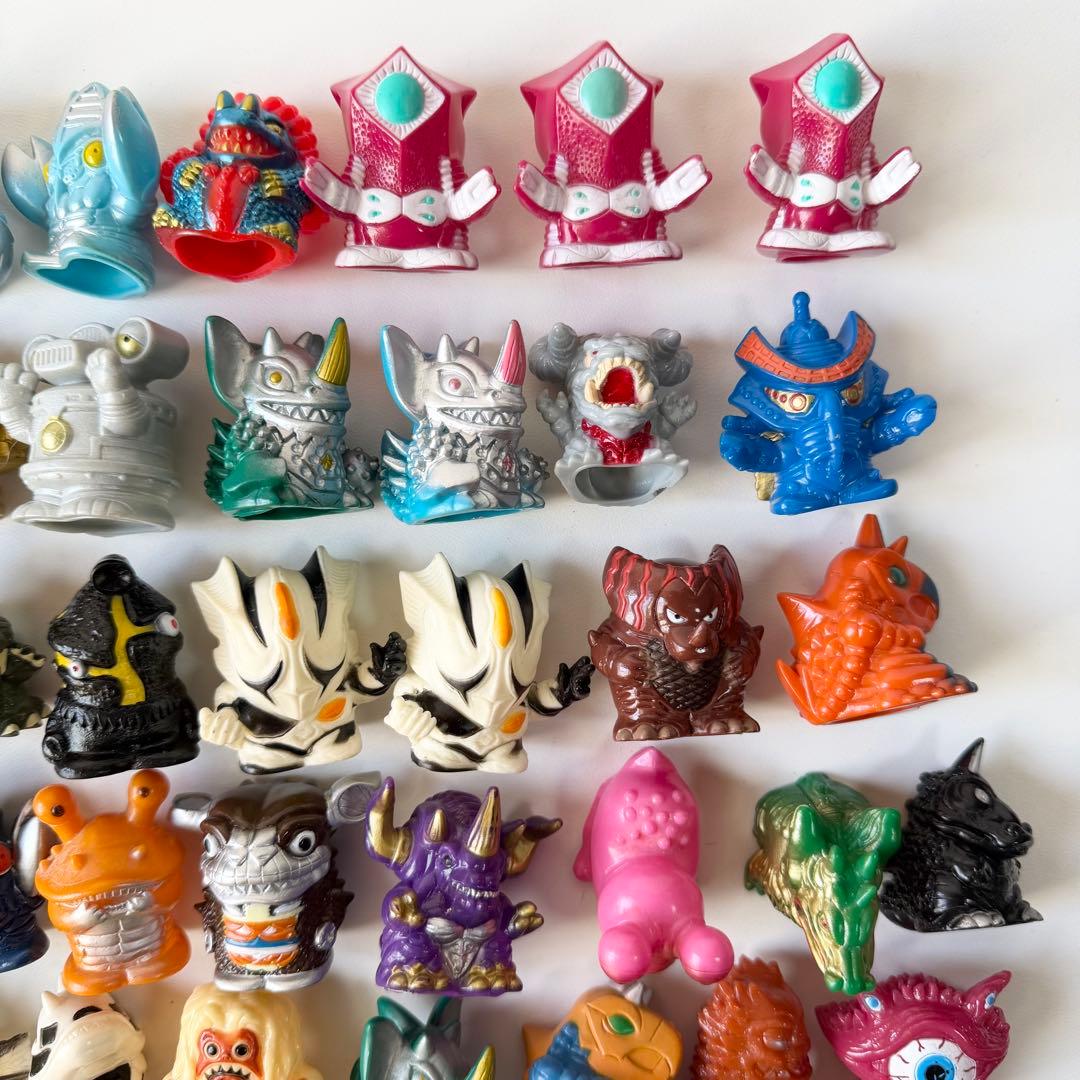 ウルトラマン　怪獣　指人形　まとめ売り　ソフビ　フィギュア　ウー　ジャミラ