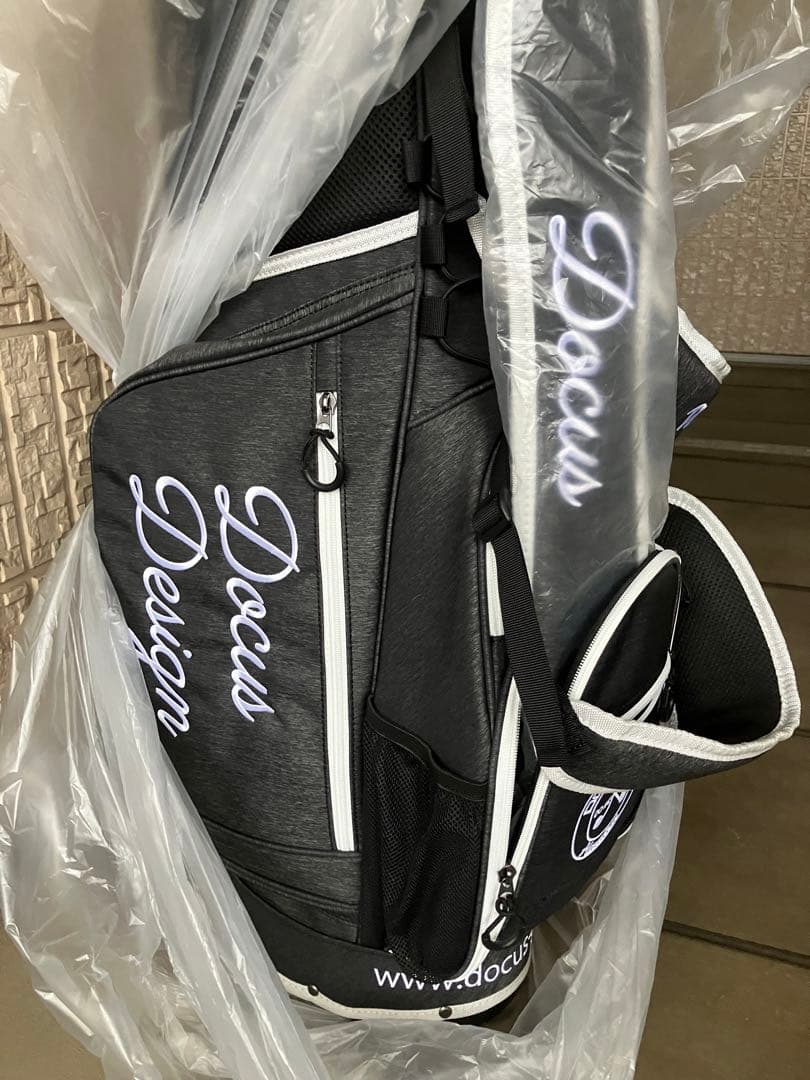 Docus Design ブラック キャディバッグ