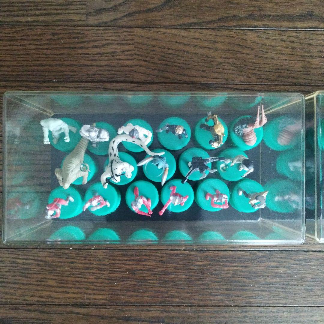 【美品】ウルトラマンボトルキャップ　シークレット込み全２４種　三ツ矢サイダー