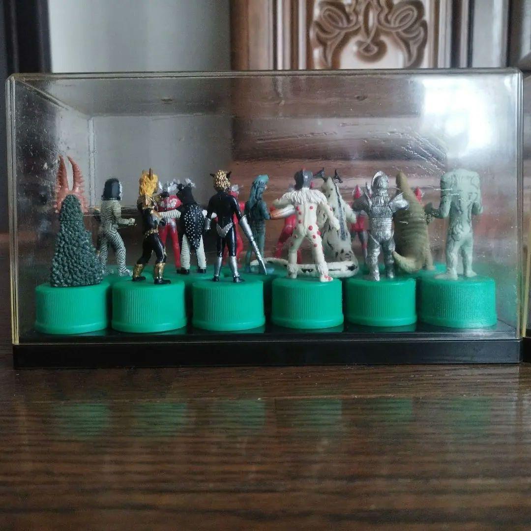 【美品】ウルトラマンボトルキャップ　シークレット込み全２４種　三ツ矢サイダー