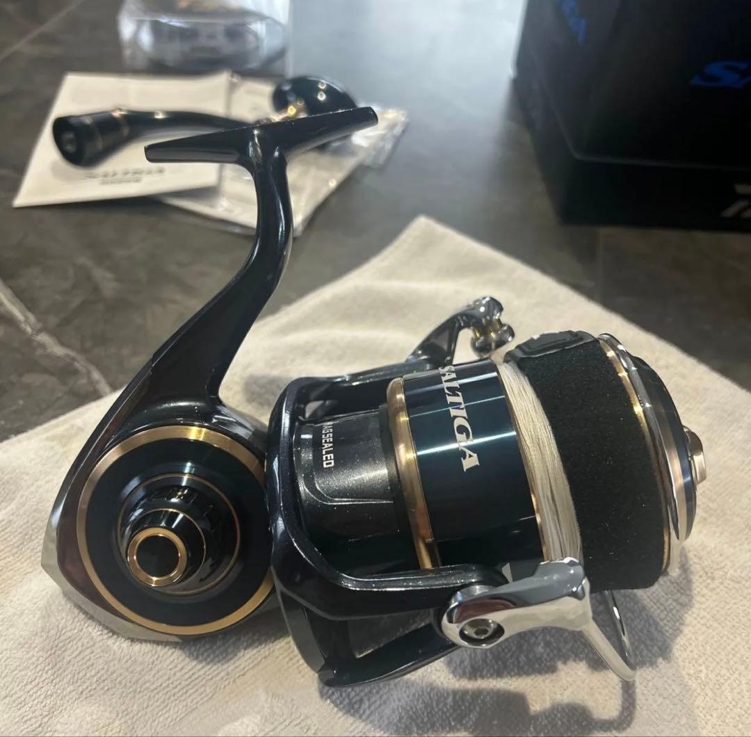DAIWA SALTIGA スピニングリール