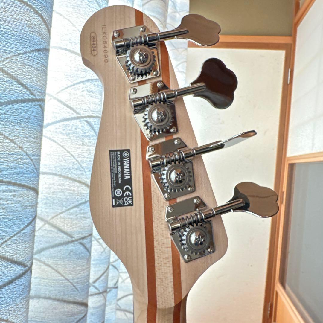 ベース Yamaha BB434