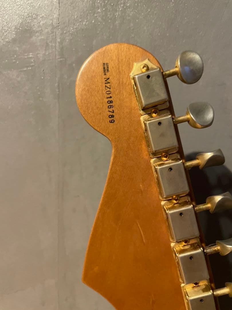 最終値下げ Fender Deluxe Player's ストラト