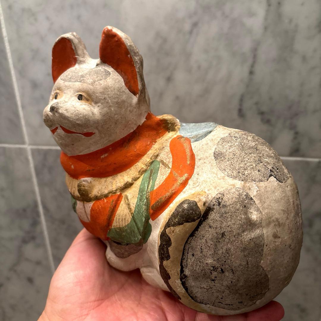 アンティーク　京都伏見人形　郷土玩具 手描きの瞳や前掛け前掛けが美しく芸術的な猫