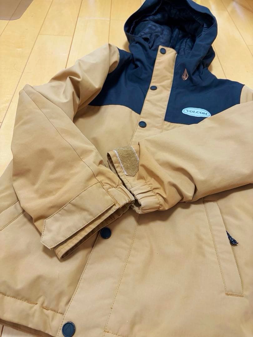 スノーボードウェア キッズ　上下　ボルコム　VOLCOM ビブ