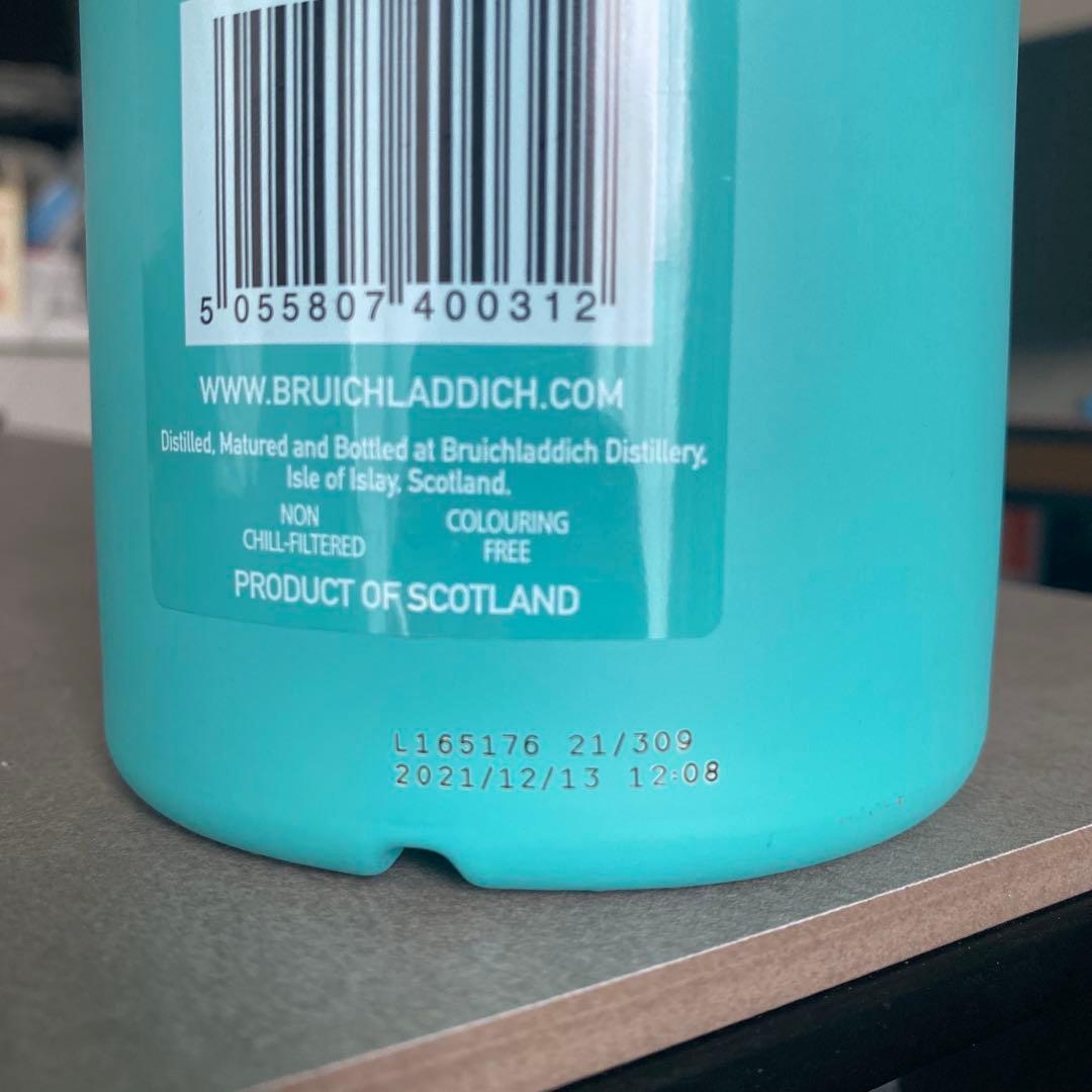 ブルックラディ/Bruichladdich（缶入り）：ウイスキー