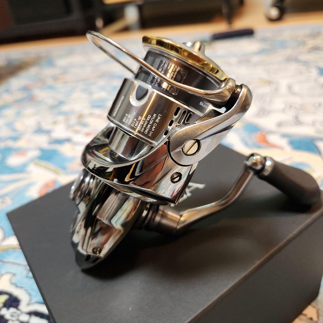 リール 18STELLA C2500SHG