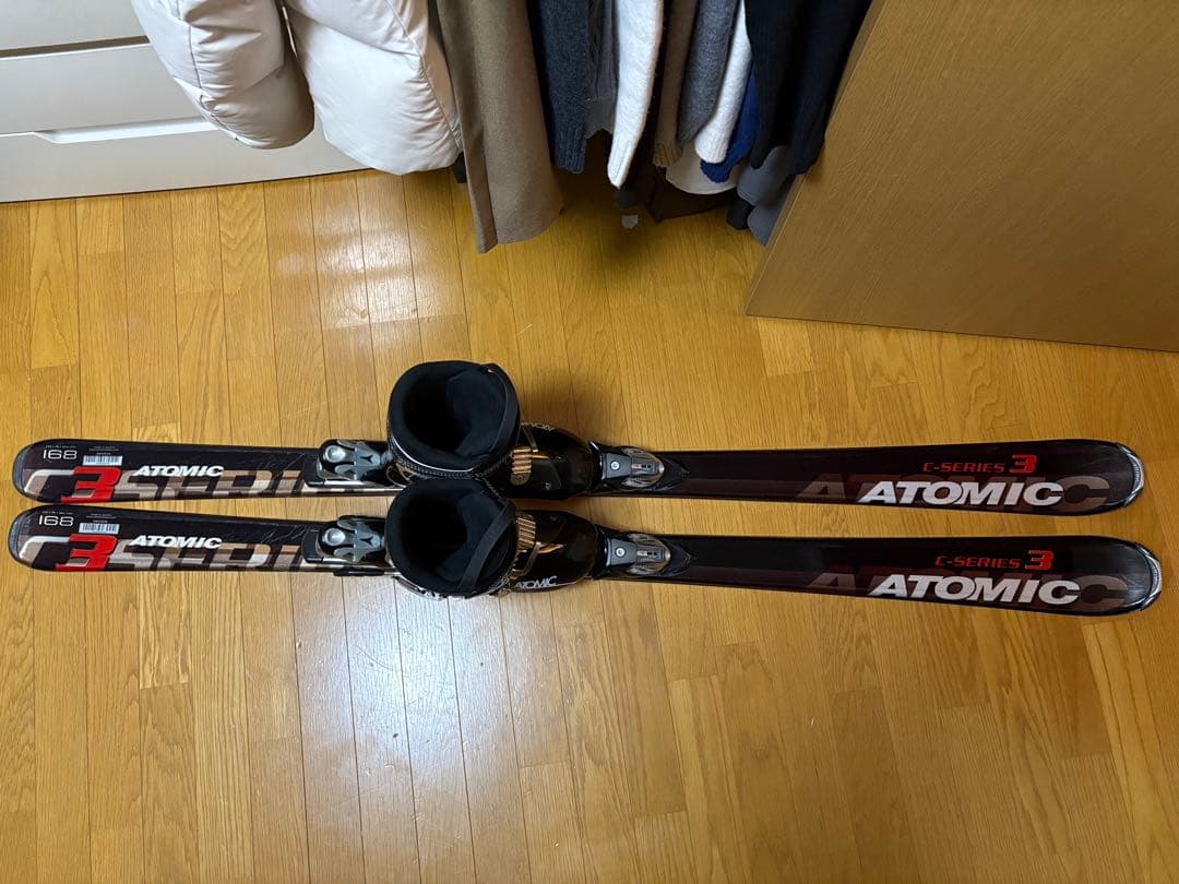 ATOMIC Sシリーズ3 スキーセット 168cm、26.0〜26.5
