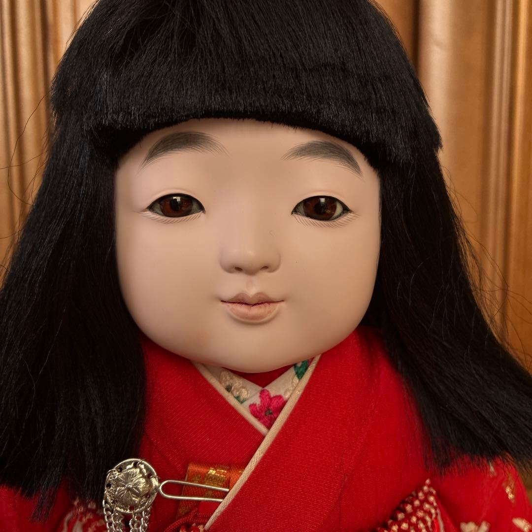 市松人形 赤い花柄　［松乾斎東光作］