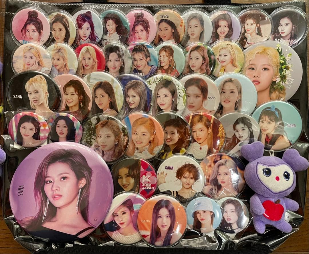 twice サナ 缶バッチ