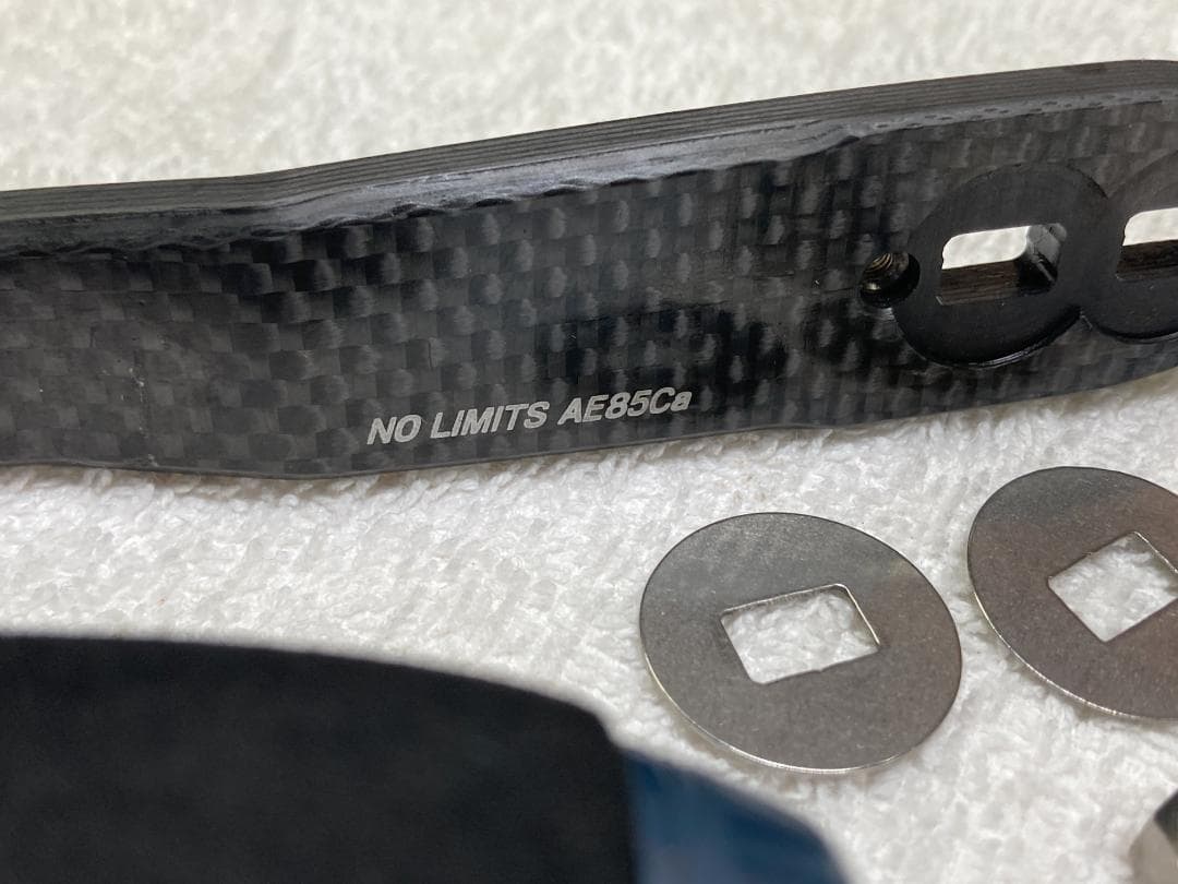 スタジオオーシャンマークNO LIMITS AE85Caカーボンハンドル