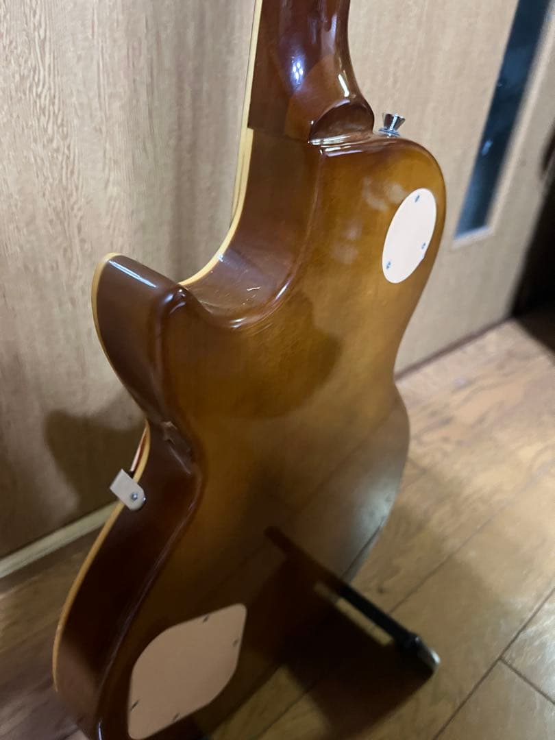 ★メルカリ市セール★ レスポールスタンダードタイプ　ギター　ハニーバースト