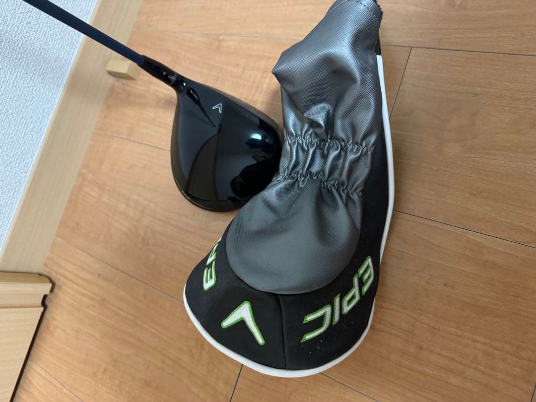 エピックマックス ドライバー　10.5° 純正ヘッドカバー付