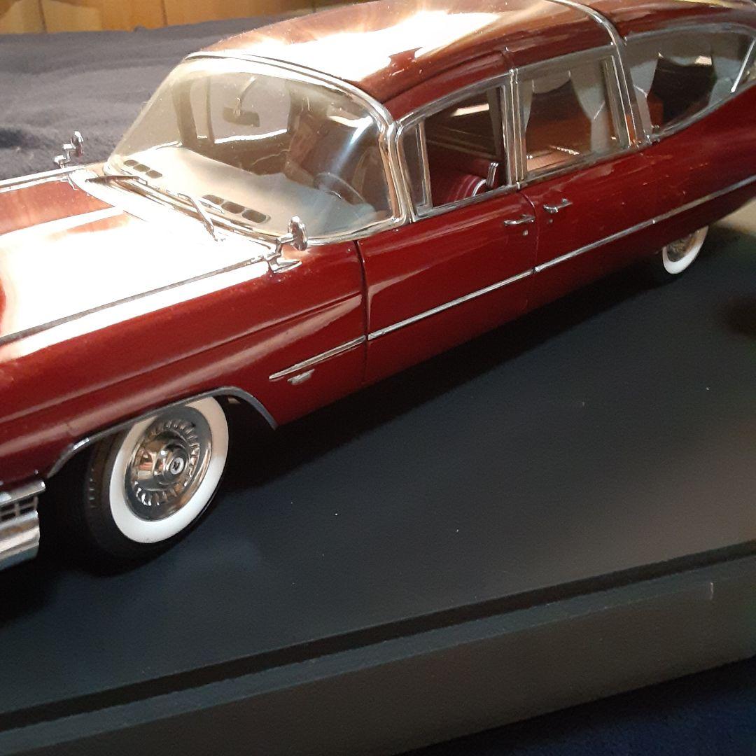 1959年型キャデラック霊柩車ミニカー 棺桶付き廃盤希少1/12sizu