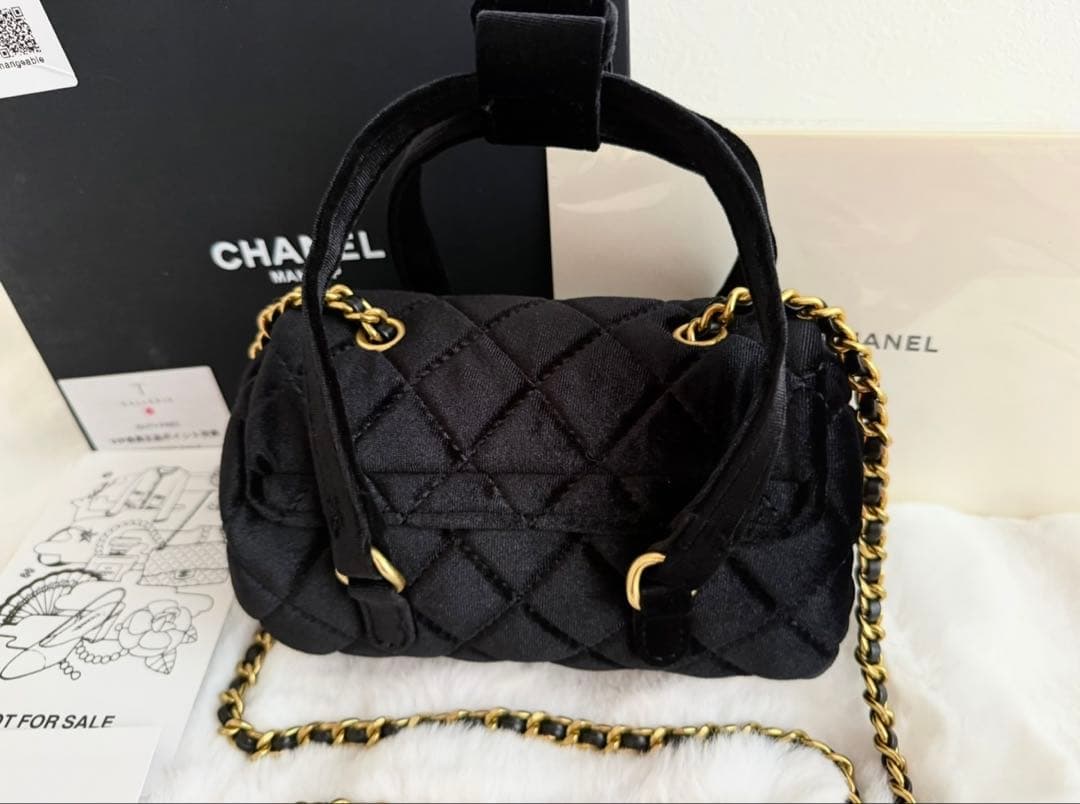 CHANEL VIP ショルダーバッグ　ベロア ゴールドチェーン　ノベルティ