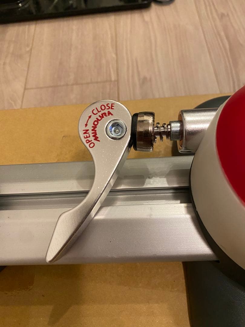 MINOURA VERGO TF ホイールホルダー付き