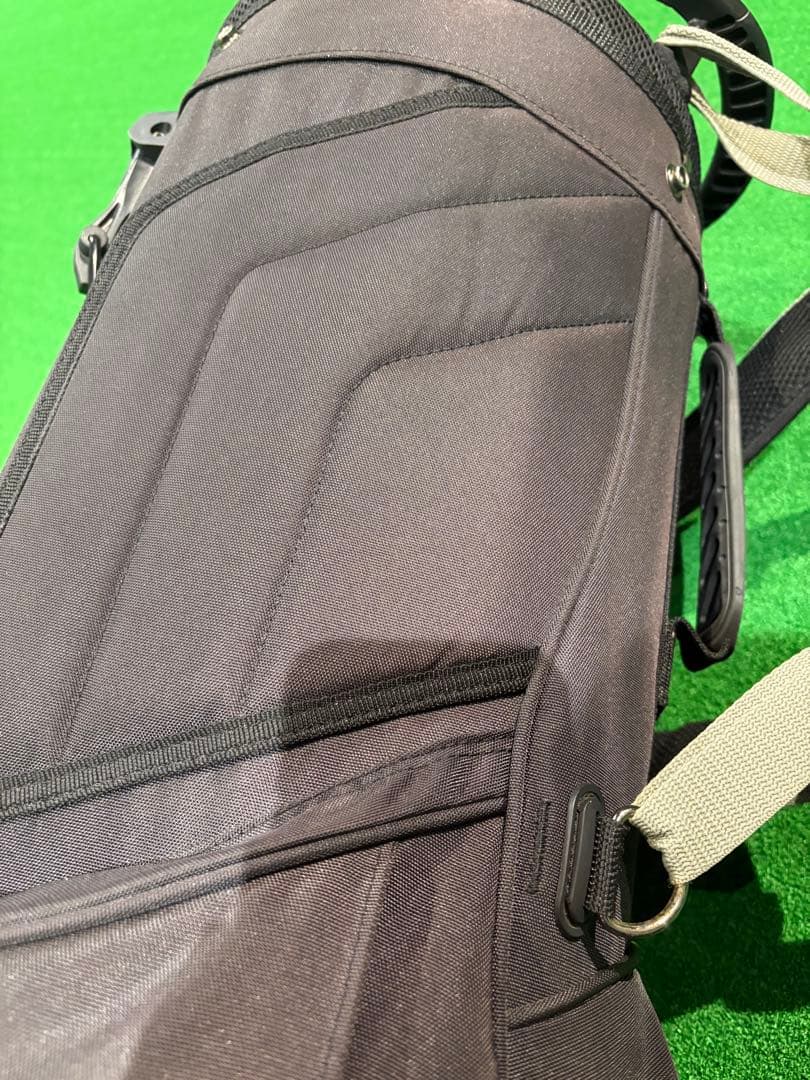 アディダス　ゴルフバッグ スタンド付き　ブラック