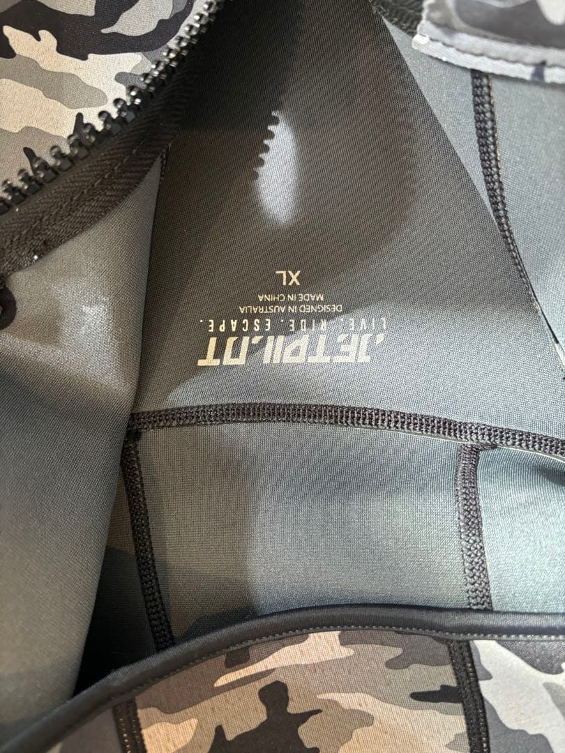 ジェットスキー　ジェットパイロットウェットスーツ上下