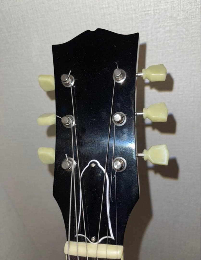 AT135STP セミアコ ギター