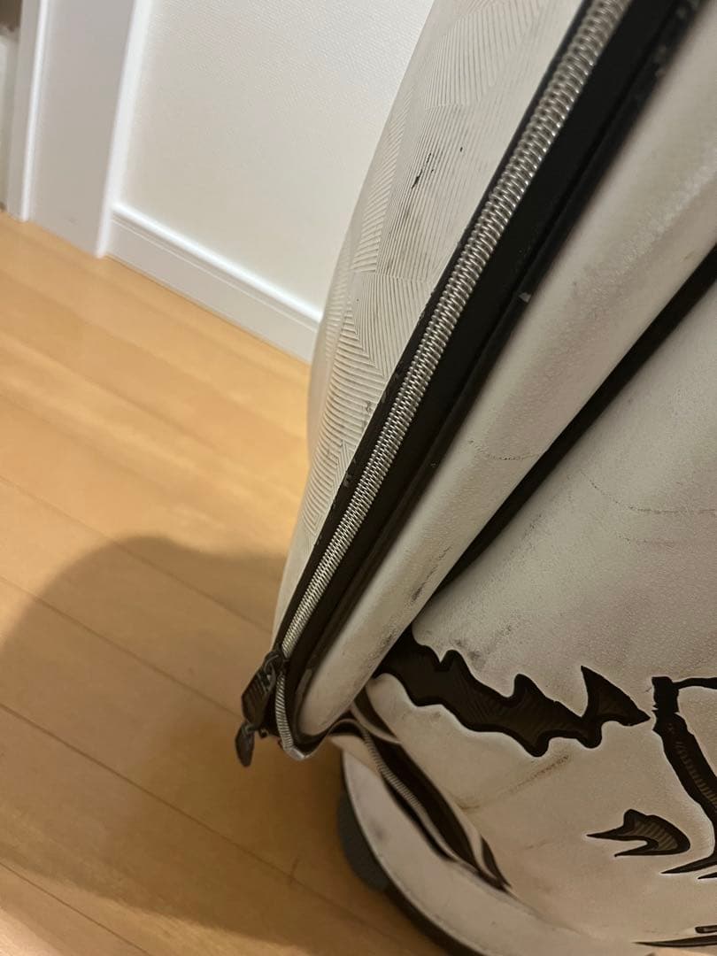 OAKLEY ゴルフバッグ・キャディバッグ ホワイト　ヘッドカバー付き