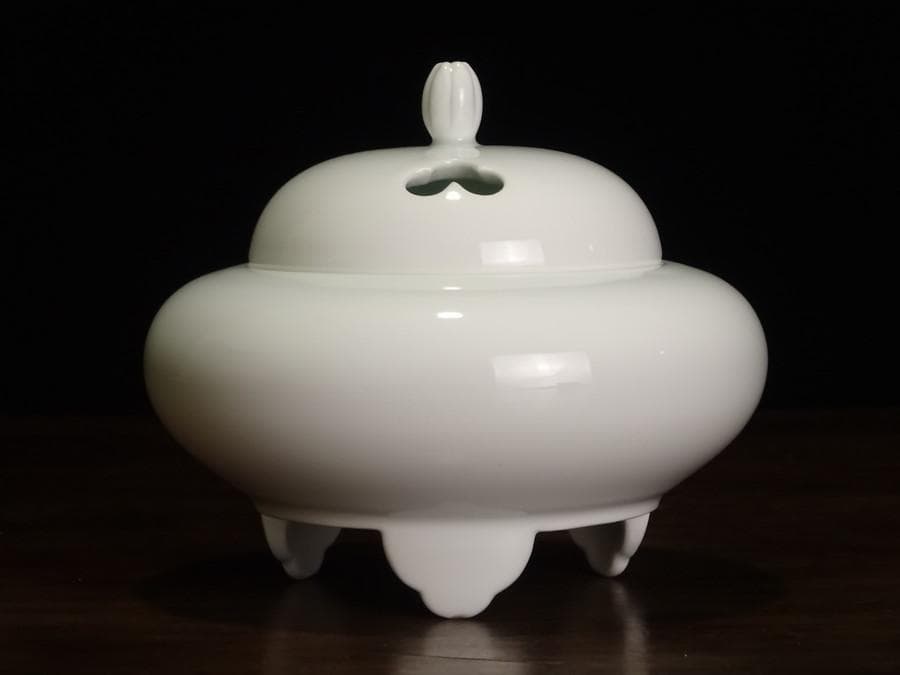 人間国宝　井上萬二　本人作　白磁　香炉　香道具　茶道具　飾物　床間飾