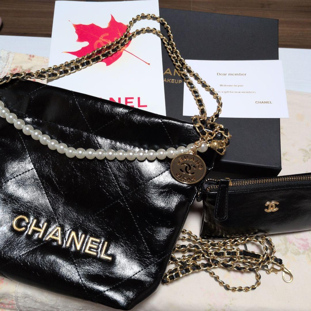 CHANEL ノベルティショルダーバック