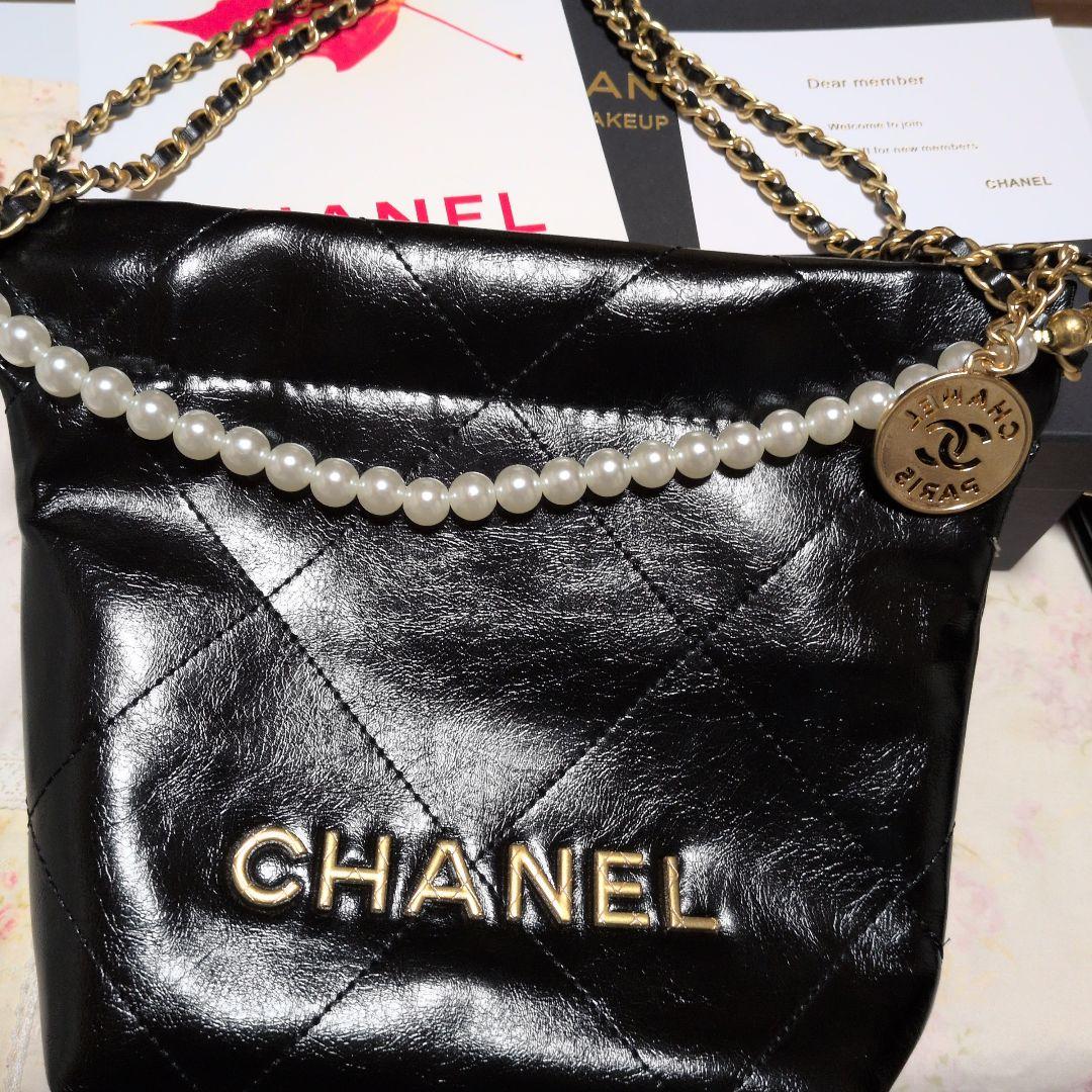 CHANEL ノベルティショルダーバック