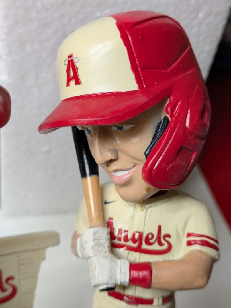 大谷翔平、 マイク・トラウト ダブルボブルヘッドフィギュア