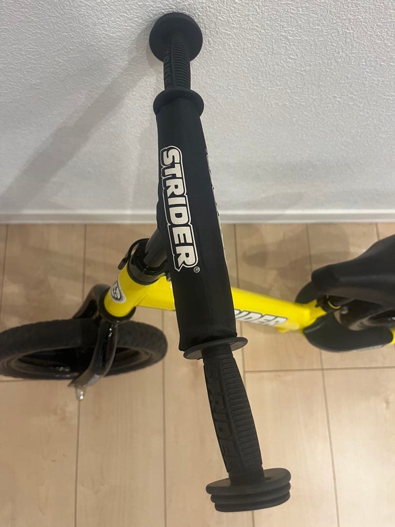 ストライダー スポーツモデル 12インチ キックバイク バランスバイク イエロー