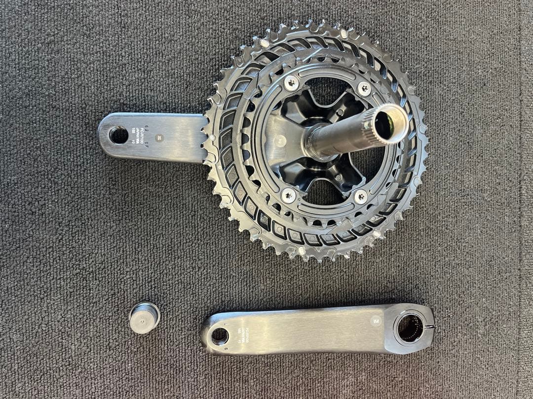 Shimano 105クランクセット 50-34T 165㎜　R7200 12速