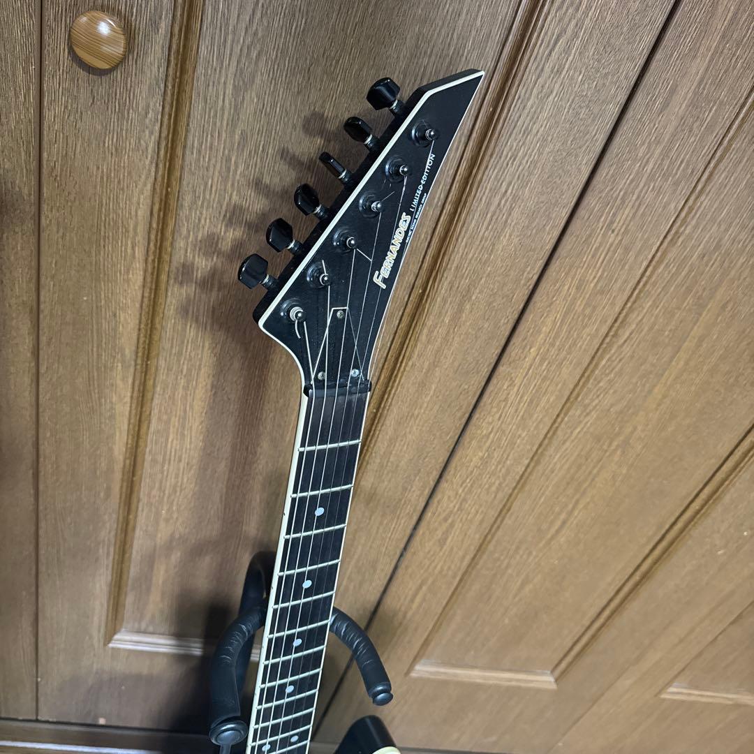 FERNANDES TE−380HT 布袋プロモデル