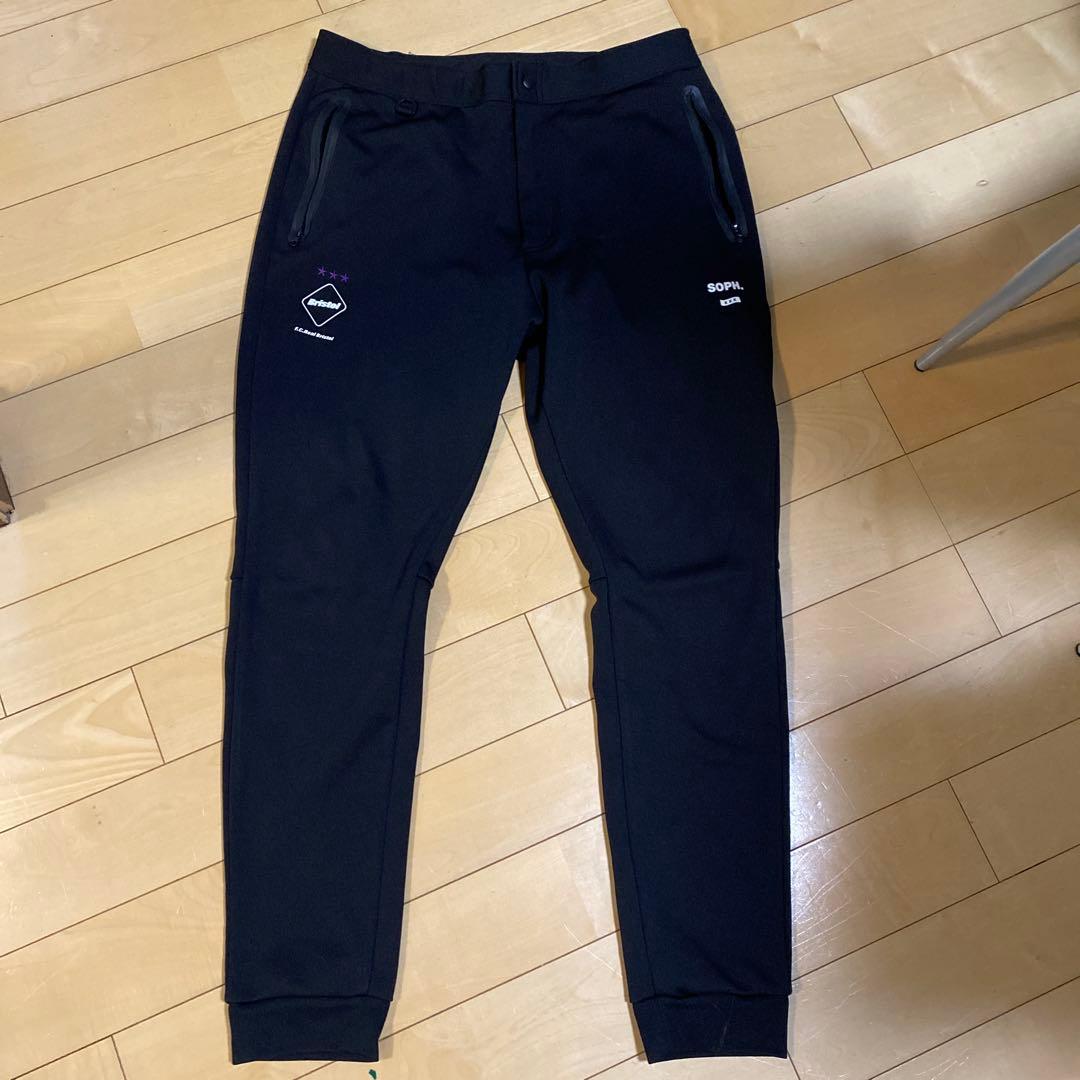 F.C real bristolのセットアップ下のみ