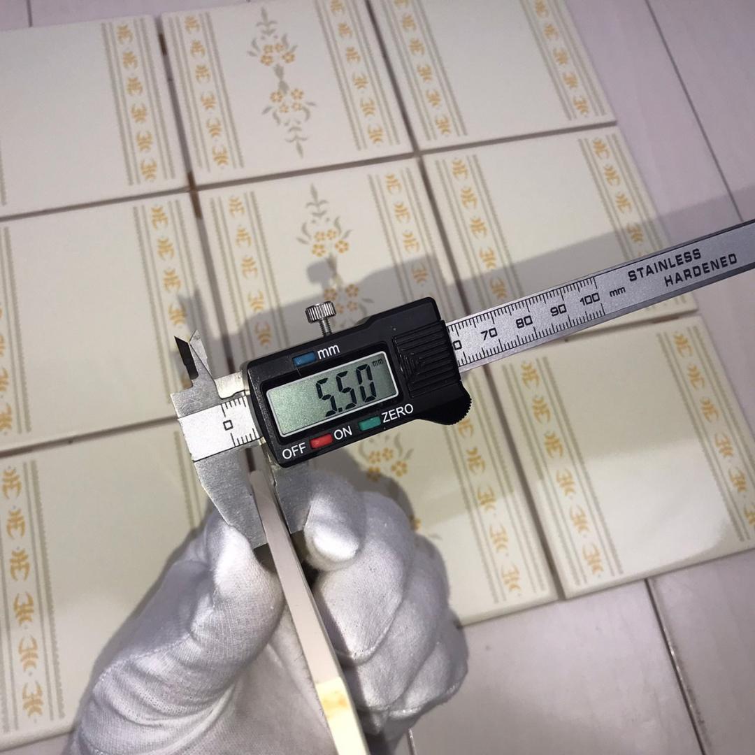 昭和レトロ/日本製タイル・23シート【1シート（9枚）×23シート】 207枚