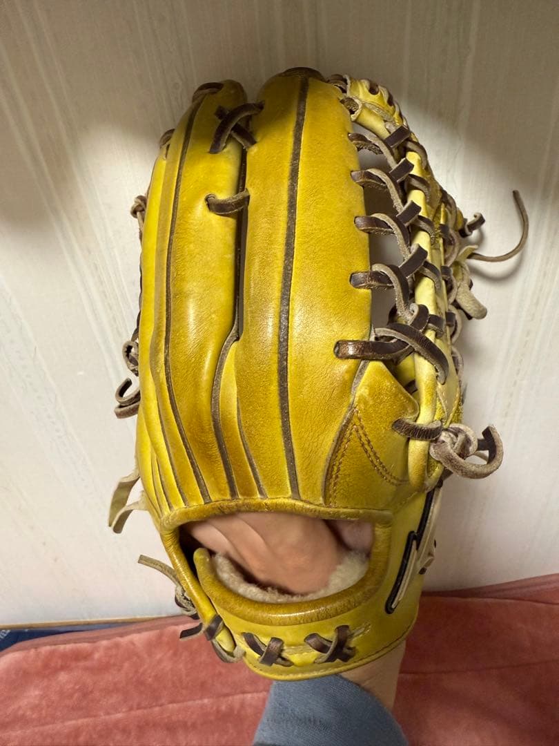 Mizuno Global Elite 軟式グローブ イエロー 収納袋付き