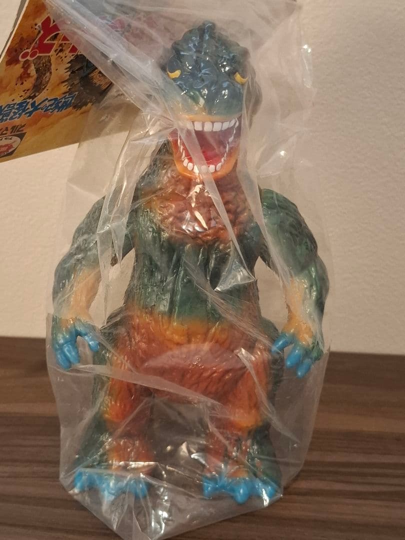 ゴジラ M1号 黄土色成型 WCC22限定 スタンダード ソフビ