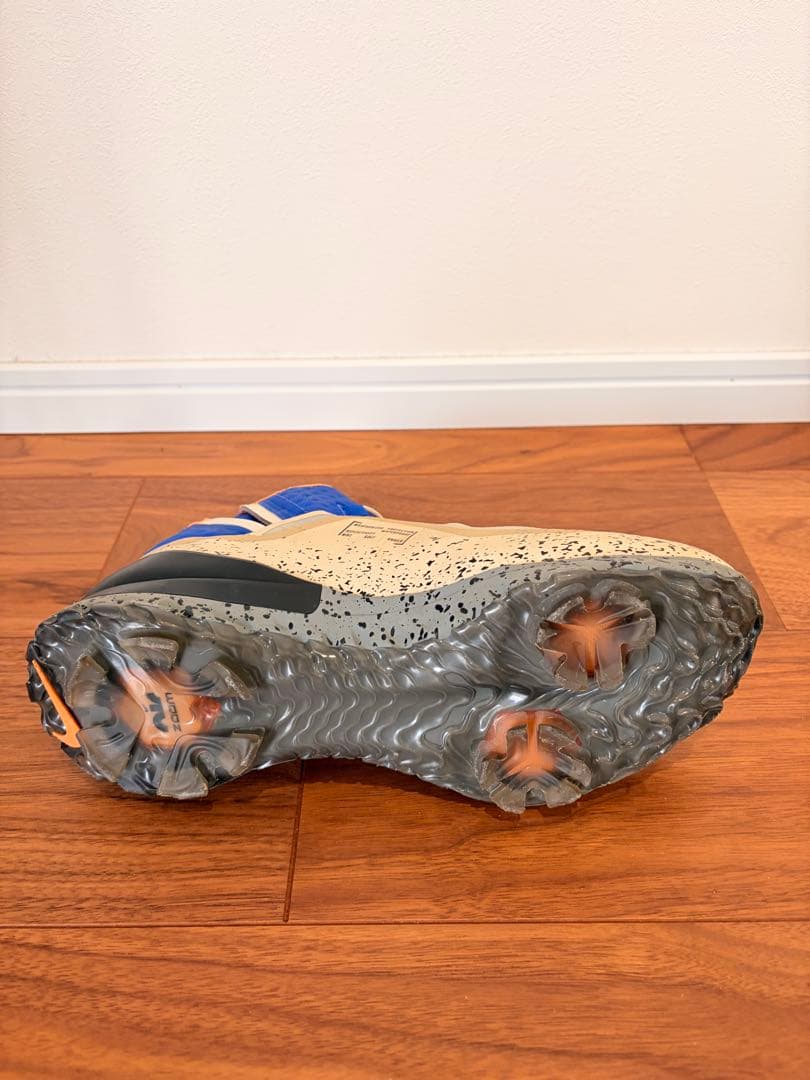 ナイキ エア ズーム インフィニティ ツアーシールド