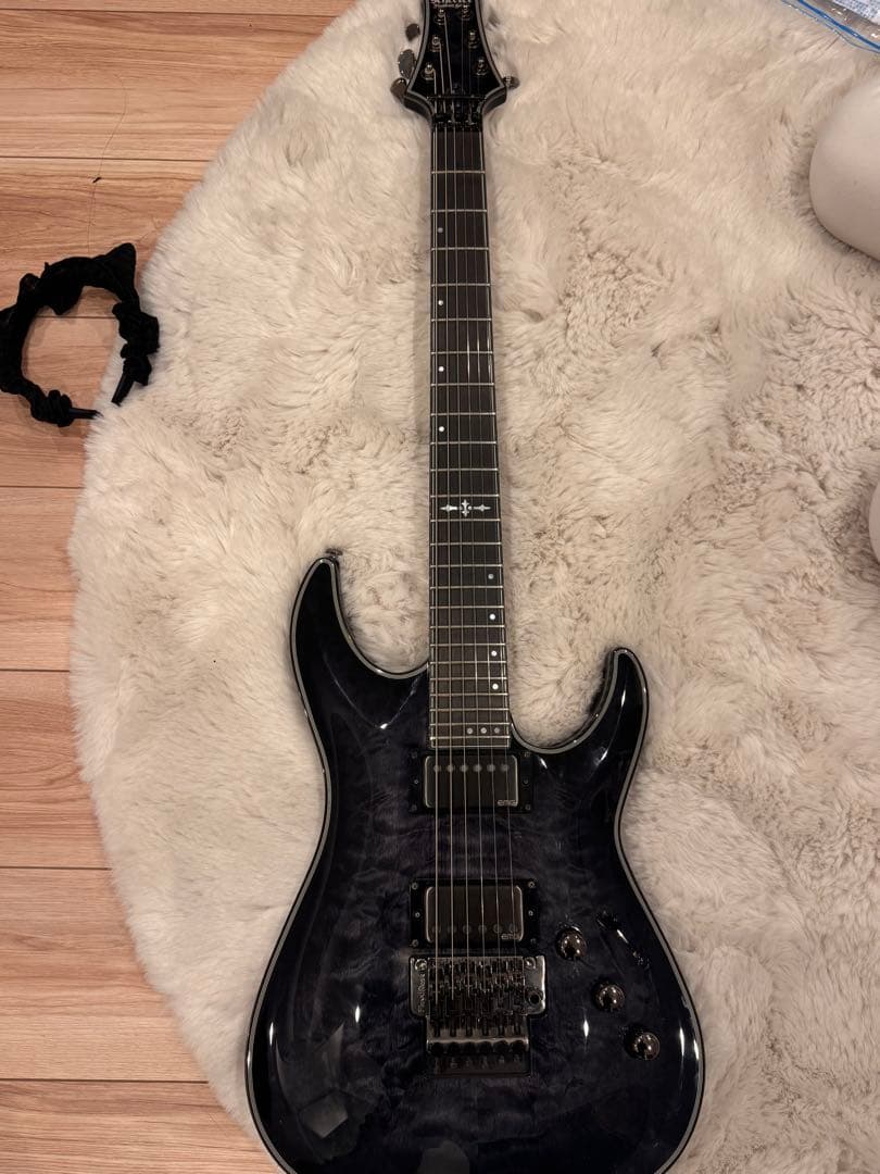 Schecter Hellraiser Hybrid FR / EMG搭載