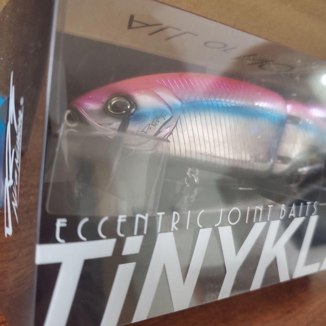 TiNYKL フローティングビッグベイト 6.6インチ DRT
