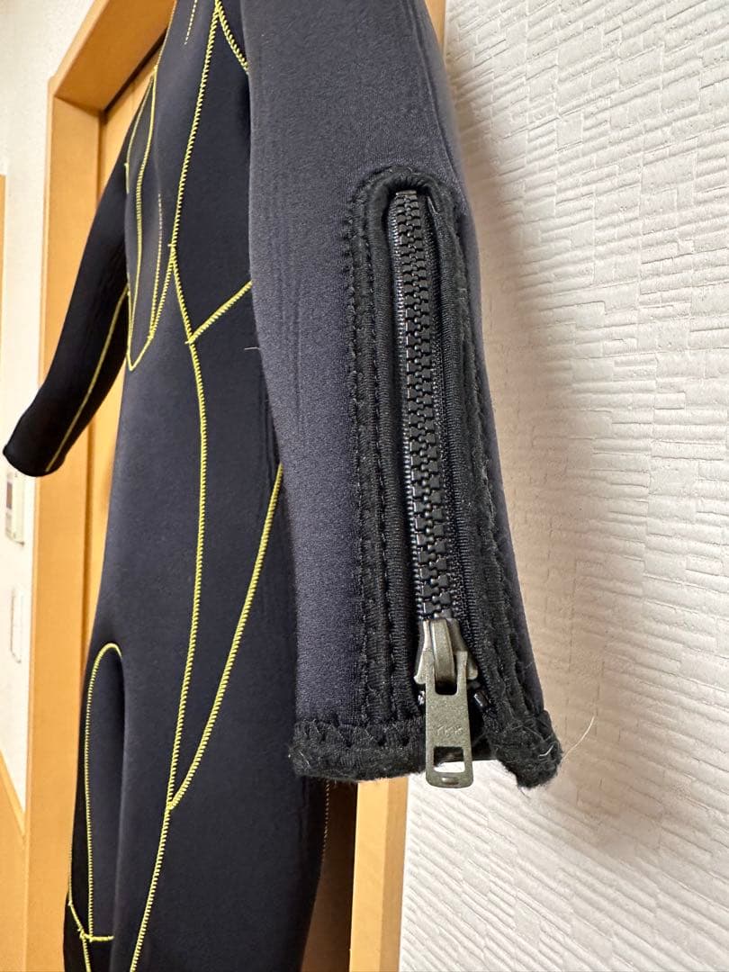 ACTIVE DIVING SAS フルウェットスーツ