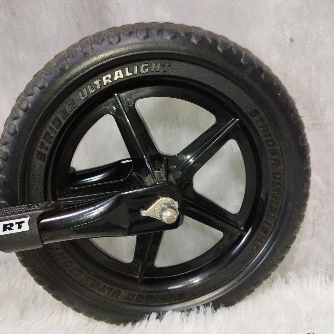 美品 STRIDER ストライダー スポーツモデル 12インチ ブラック 黒