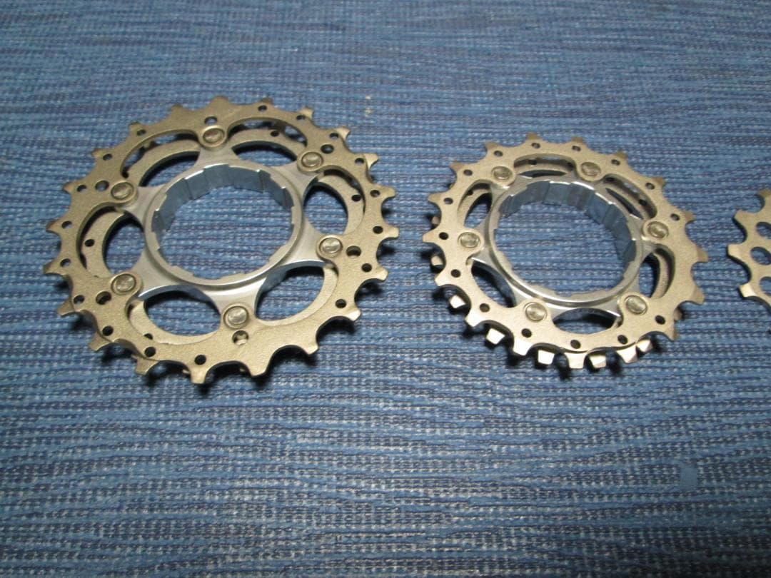 【新品】DURA-ACE CS-7700 11-21 （９速）【箱無し】