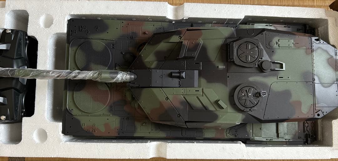 ヘンロン1/16 レオパルド(戦車)