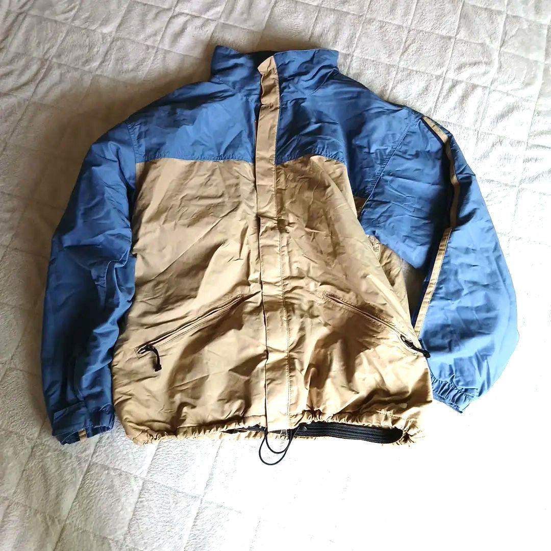 BURTON　スノボウエアToast　鑑賞用とお考えください