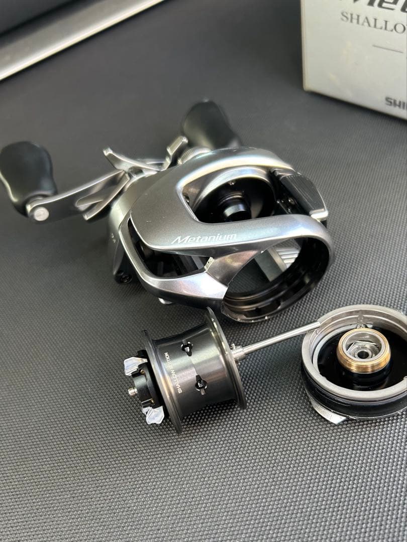 リール SHIMANO nium SHALLOW EDITION HC