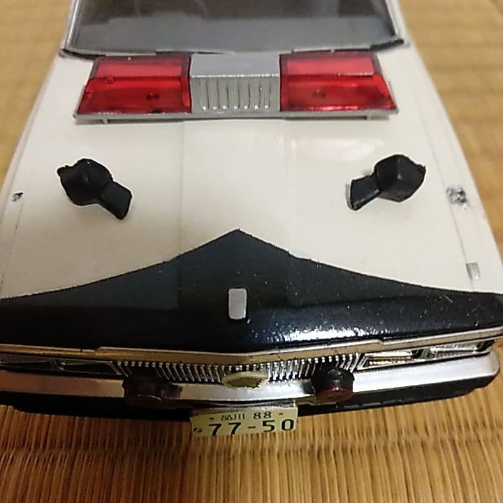 オオタキ　日産セドリック　警視庁仕様